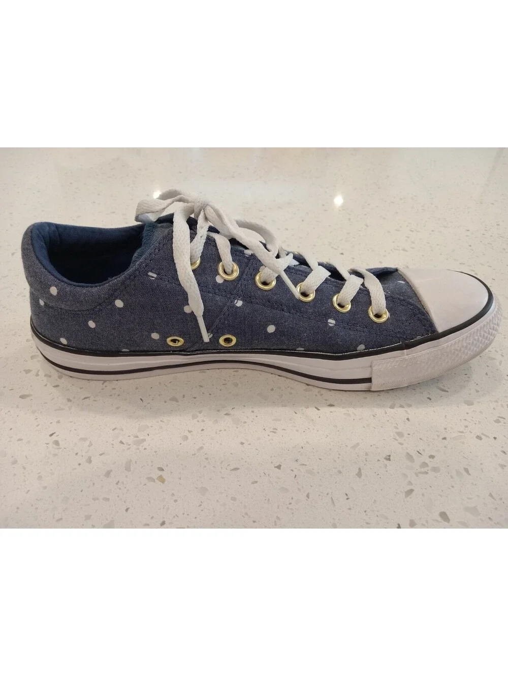 Converse product pair